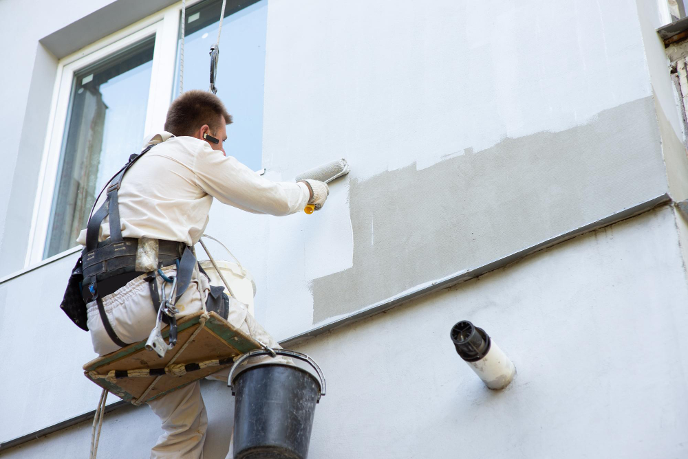 How an Exterior Paint Job Can Maximize Your Business