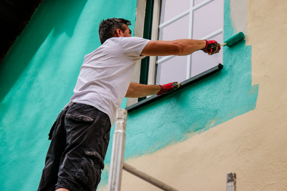 Tips to Ensure a Smooth Finish for Exterior Paint